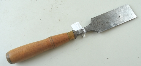 Buck Bros. 1.5" beveled chisel