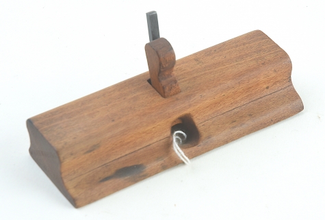 Wood bodied router